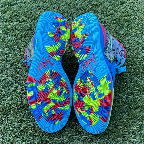 Nike Kyrie 6 Preheat “NEW YORK” - Picture 5 of 5